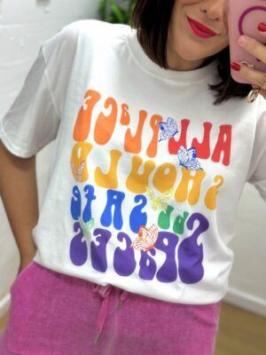 Camiseta Letra colores