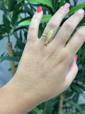 Anillo sardina dorado