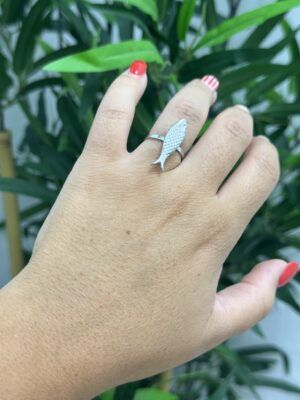 Anillo sardina plateado