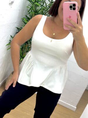 Top tirante blanco