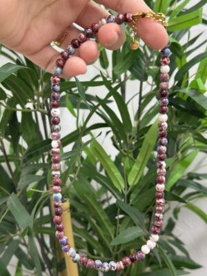 Collar cerámica burdeos