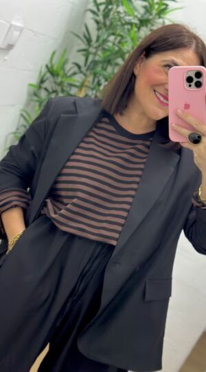 Bléiser Negra