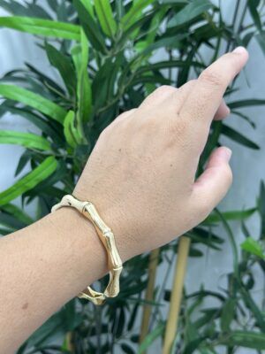 Pulsera brazalete dorada bambu grande