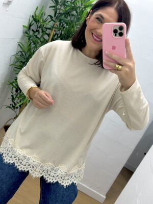 Camiseta encaje beige